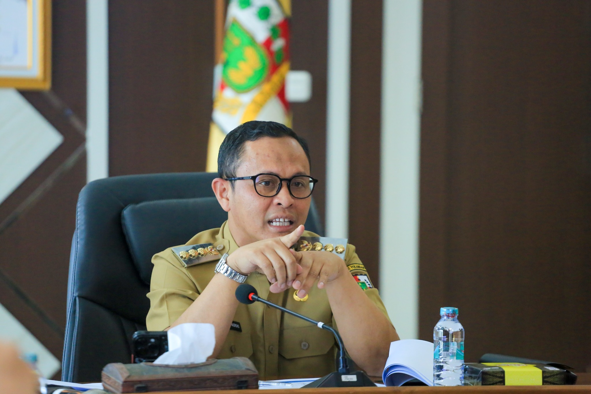 Walikota  Pekanbaru Pimpin Rapat Strategis Bahas Penanganan Banjir, Perbaikan Jalan, dan Pemeliharaan Aset Kota