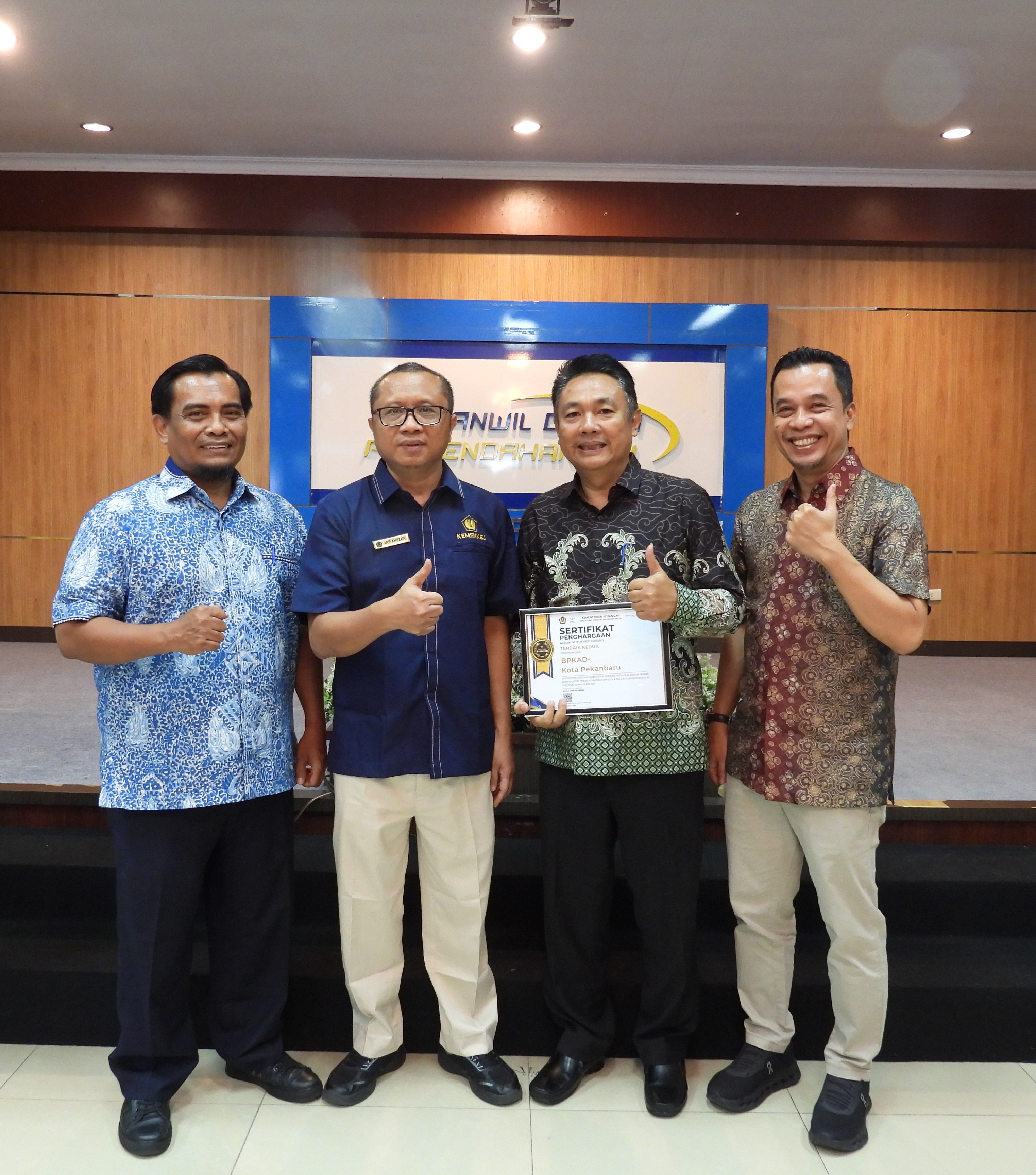 Pemko Pekanbaru Raih Penghargaan Treasury Award